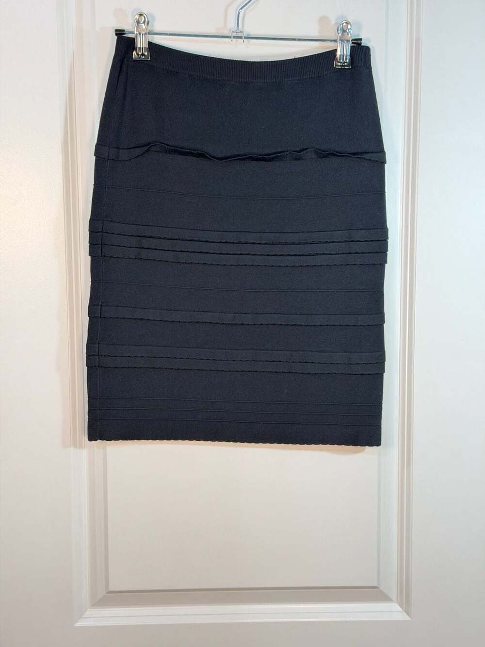 Carmen Marc Valvo Black Tiered Knit Pencil Skirt Size XS